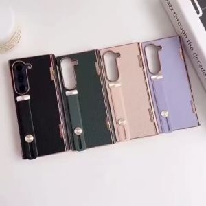 Casing Luxury Phoenix Samsung Z Fold 3 | Samsung Z Fold 4 | Samsung Z Fold 5 | Samsung Z Fold 6 Casing Hand Strip Free Tempered Glass