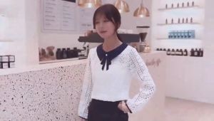Women Lace Patchwork Hollow Out Blouse Mid Sleeve O-Neck Shirt New summer White Office Blouse