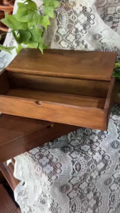 กล่องไม้  กล่องไม้สัก กล่องใส่ตะเกียบ  ช้อนส้อม แต่งแผ่นเงิน  ยาว28xกว้าง9xสูง7cm กล่องใส่ธูป กล่องใส่ของ กล่องเก็บของ กล่องเอนกประสงค์