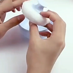 Cherry.Shop กล่องใส่แป้งพร้อมพัฟ กระปุกแป้งเด็ก พัฟขนนุ่ม มี3สี สีสันสดใส พร้อมส่ง