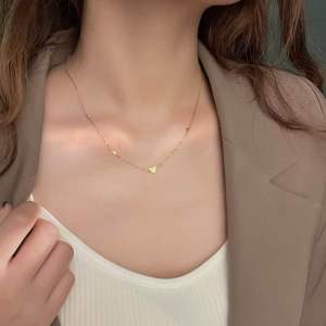 ✨Vòng tay trái tim tình yêu sáng bóng Thép titan không phai màu Phiên bản Hàn Quốc Phong cách đơn giản Thích hợp cho nữ✨🌷
