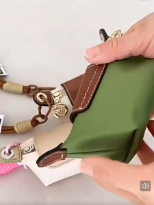Mini Nylon Coin Purse with Keychain for Women Portable Wallet for Cards and Earphones