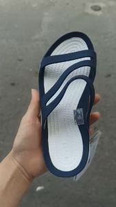 Giày dép crocs(Chính hãng)Dép lê nhựa cross wave màu navy dành cho nữ