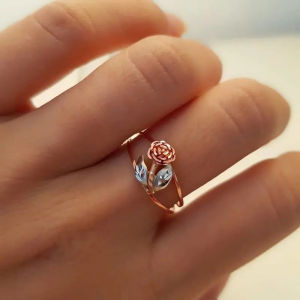 Huitan Exquisite Rose Ring Women Two Tone Design Temperament Sweet Flower Rings Fancy Gift Daily Wear Party Trendy Jewelry