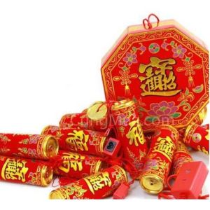 Dây pháo điện trang trí tết màu đỏ tượng trưng cho sự may mắn và khởi sắc của một năm mới