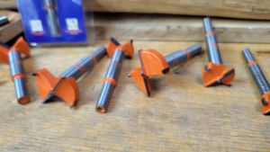 Mata Bor Kayu Engsel Sendok Merah Flexigo Forstner Bit Hole 30 mm