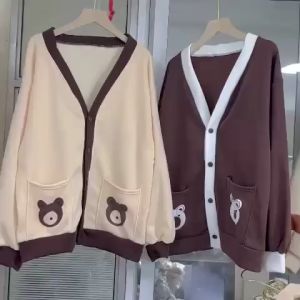 Áo Khoác Cardigan Trắng Nâu Túi Gấu Nữ form rộng xinh xắn chất liệu Nỉ Bông