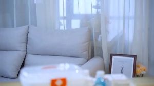 Satu Keluarga Kotak P3K First Aid C832 Medicine Box Organizer Kotak Penyimpanan Obat / Kotak Obat