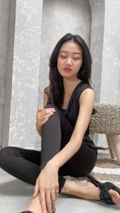 Sara Sara Sera Sandal Selop Pesta Wanita Motif Geometris Anti Slip Warna Solid