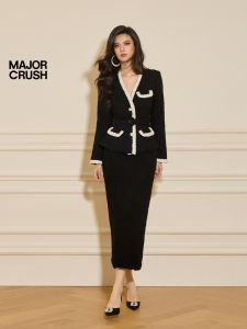 Elegant Luxury French Style Little Black Jacket and Skirt Suit