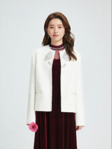 Koradior | Elegant Rose Embroidery Wool Blazer