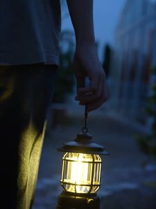 Retro LED Lantern: Portable Camping Tent Light Rechargeable Hanging Camping Light Outdoor Waterproof