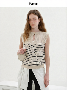 Fano | Áo Vest Knit Form Rộng Có Sọc Cổ Tròn Phong Cách Pháp