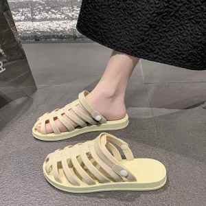 รองเท้าแตะส้นแบนแบบสวมสำหรับผู้หญิง ใส่กลางแจ้งได้ รองเท้าแตะชายหาดกันลื่นในฤดูร้อน รองเท้าแตะพื้นยาง สไตล์ลำลอง รองเท้าแตะพื้นยาง