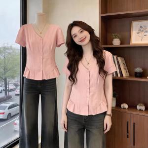V-neck Short Sleeve Slimming Shirt
