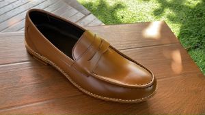 เปลี่ยนไซส์รองเท้าคัชชูหนังแท้ สีแทน ใส่นุ่ม สบาย หล่อเนี้ยบ