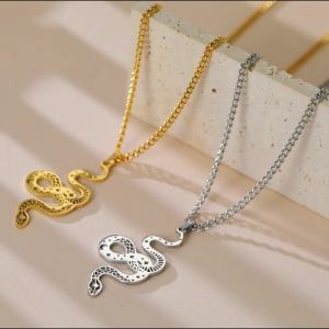 SKYRIM Stainless Steel Necklace Twisted Snake Pendant Collarbone Chain Mens Necklace Fashion Jewelry