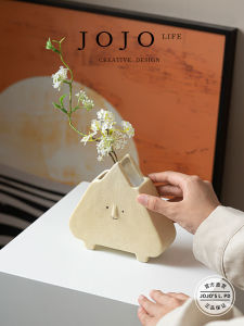 Ceramic Triangle Face Flower Vase Cute Living Room Decorations JOJOs L. PD.sister New Model Office Desktop Asymmetrical Flower Pots
