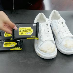 Tisu Basah Magic Pembersih Sepatu Shoes Sneakers Wipes Wet Tissue Tanpa Cuci Isi 10