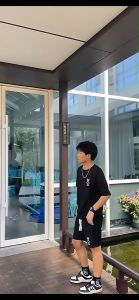 SETELAN CELANA PENDEK PRIA KAOS ROUND NECK+CELANA PENDEK SET LAKI LAKI SET BAJU OLAHRAGA KASUAL. T-SHIRT SHORT-SLEEVED DEWASA DESAIN POLA BERUANG OOTD SET