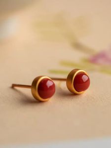 925 Silver Needle Earrings Womens High-End Sensation Red Ruby South Red Agate Ancient Chinese Style Fashion Jewelry Ear Rings