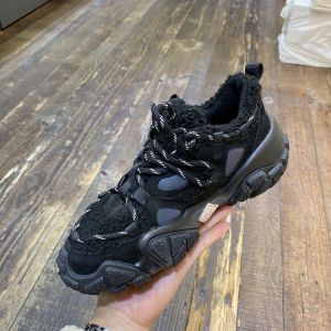 รองเท้าผู้หญิงทรงหัวมนแบบสวมหัวสไตล์ผู้ชาย ทรงหัวมน รองเท้าแฟชั่นสำหรับนักเรียน ฤดูใบไม้ร่วง 2023 รองเท้าผู้หญิงที่สวมใส่สบาย