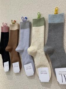 ฤดูใบไม้ร่วง ฤดูหนาว ผ้าฝ้าย Blend ผู้หญิง ถุงเท้าถึงกลางน่อง ถุงเท้า ระบายอากาศได้ดี ลายทาง สไตล์เกาหลี ถุงเท้าคนดังทางอินเทอร์เน็ตยอดนิยม