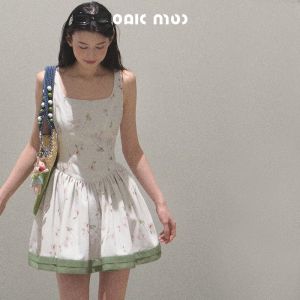 OAKMOO | Đầm Vest In Hình Phối Đơn Giản
