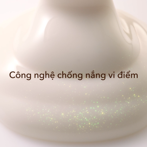 Sữa chống nắng dưỡng sáng phục hồi Collagen từ cấp độ tế bào Elixir Day care Revolution SPF50+ 35ml