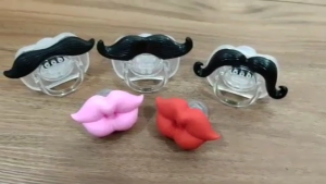 Funny Baby Lips Pacifier Empeng Bayi Lucu Mouth Lips Bentuk Kumis dan Bibir