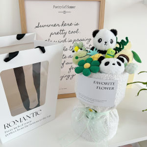 Panda Creative Big Doll Bouquet Cartoon Doll Stuffed Graduation Season 520 Birthday Gift for Friends Bridal Bouquet