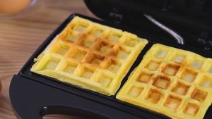 Sonifer Waffle Maker 750W Breakfast Maker For Waffles Hash Browns or Any Breakfast Lunch & Snacks Easy Clean Non-Stick Bread Toaster Sandwich Maker press pan Snack Maker home appliances BEST Christmas Gift