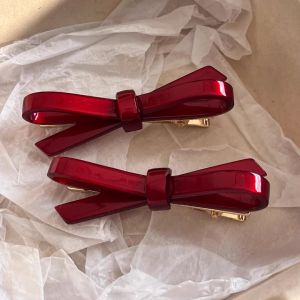 Korean Style Autumn Winter Hair Clips: A Guide to High-End Women's Accessories