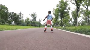 Inline Roller skates Shoes for kid adjustable Size 4 Wheels Roller Blades