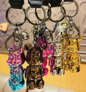 Love Keychain Electroplating Dazzle Bearbrick Key Ring mini figure Block Bear Bag Pendant Lanyard Gift Kunci Kereta Rantai Kunci Key chain +bell+rubber strap 电镀钥匙扣 锁匙圈 钥匙挂钩 暴力熊卡通装饰摆件
