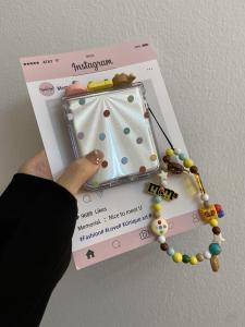 Ins Style Colorful Polka Dot Flip Cover Phone Case Womens Bracelet Pendant Huawei Pocket2 Xiaomi Mixflip Z Flip5/6 Anti-Fall Oppo FindN3/2 Flip Foldable Screen Protective Shell