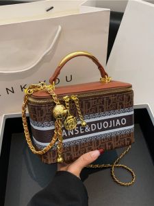 Fashionable Floral Print Box Bag Womens Shoulder Crossbody Handbag Stylish Trendy Small Square Bag Versatile Chain Bag