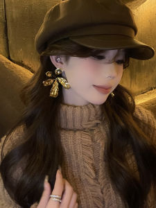 Exquisite Metal Flower Earrings Elegant Overstated Design High-End Feel Unique Personality Accessory Fashionable Plant Pattern