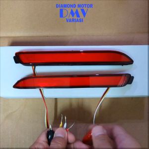 Mata Kucing Reflektor Lampu LED Bemper Belakang Model C Toyota Alphard Fortuner Innova