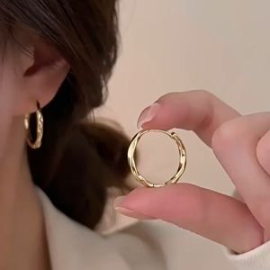 Gold 916 Original Malaysia Earrings for Women plain hoop earrings niche design personality fashion womens simple temperament jewelry new trend