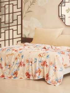 FUANNA (富安娜) | Chiếc Chăn Flannel In Họa Tiết Nhẹ