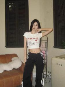 Áo Thun Cotton Tay Ngắn in Chữ Hoạt Hình Dễ Thương Cho Nữ Mùa Hè Dáng Ôm Phong Cách Gợi Cảm Chất Liệu Cotton Nguyên Chất Áo Thun Thường Ngày