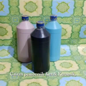 Cairan Pembersih Kerak Keramik