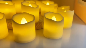 Flameless Candle Tea Lamp Swing Candle Romantic Flickering Light Wedding Birthday Decoration Candle Light