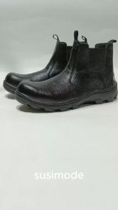 SEPATU SAFETY ELASTIS BOOTS SLIP ON PRIA UJUNG BESI BEST QUALITY PREMIUM
