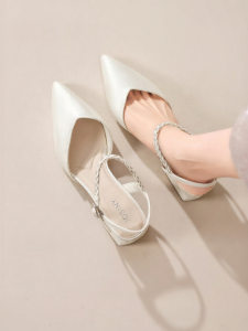 Josiny | French Design Pointed High Heels Coarse Heel