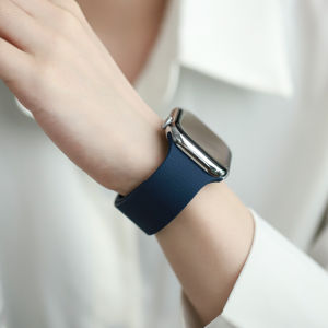 l inevek | Magnetic Leather Texture Silicon Watch Band