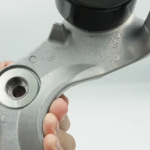 ลูกลอกสายพานหน้าเครื่อง + ขา   รหัส (31170-51B-H02) ยี่ห้อ HONDA รุ่น CIVIC  FC เครื่อง 1.8 ปี2016-2023