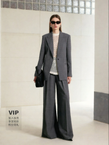 Versatile Gray Notched Lapel Suit with High Waist Wide Leg Trousers