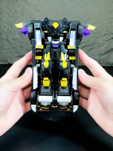 JUMPGO | Deformable Jointed Robot for Boys